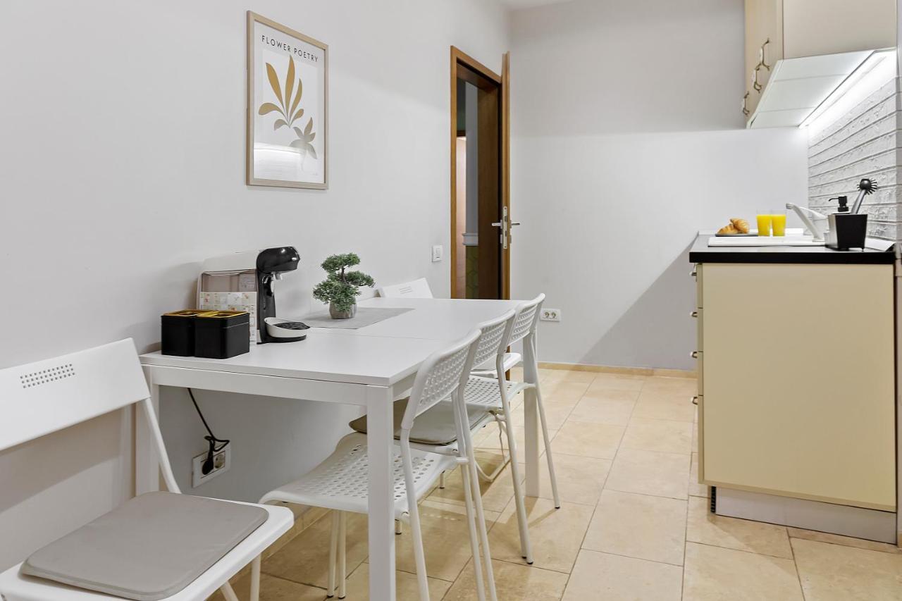 City Heart Retreat Elegant Apartment Bukareszt Zewnętrze zdjęcie