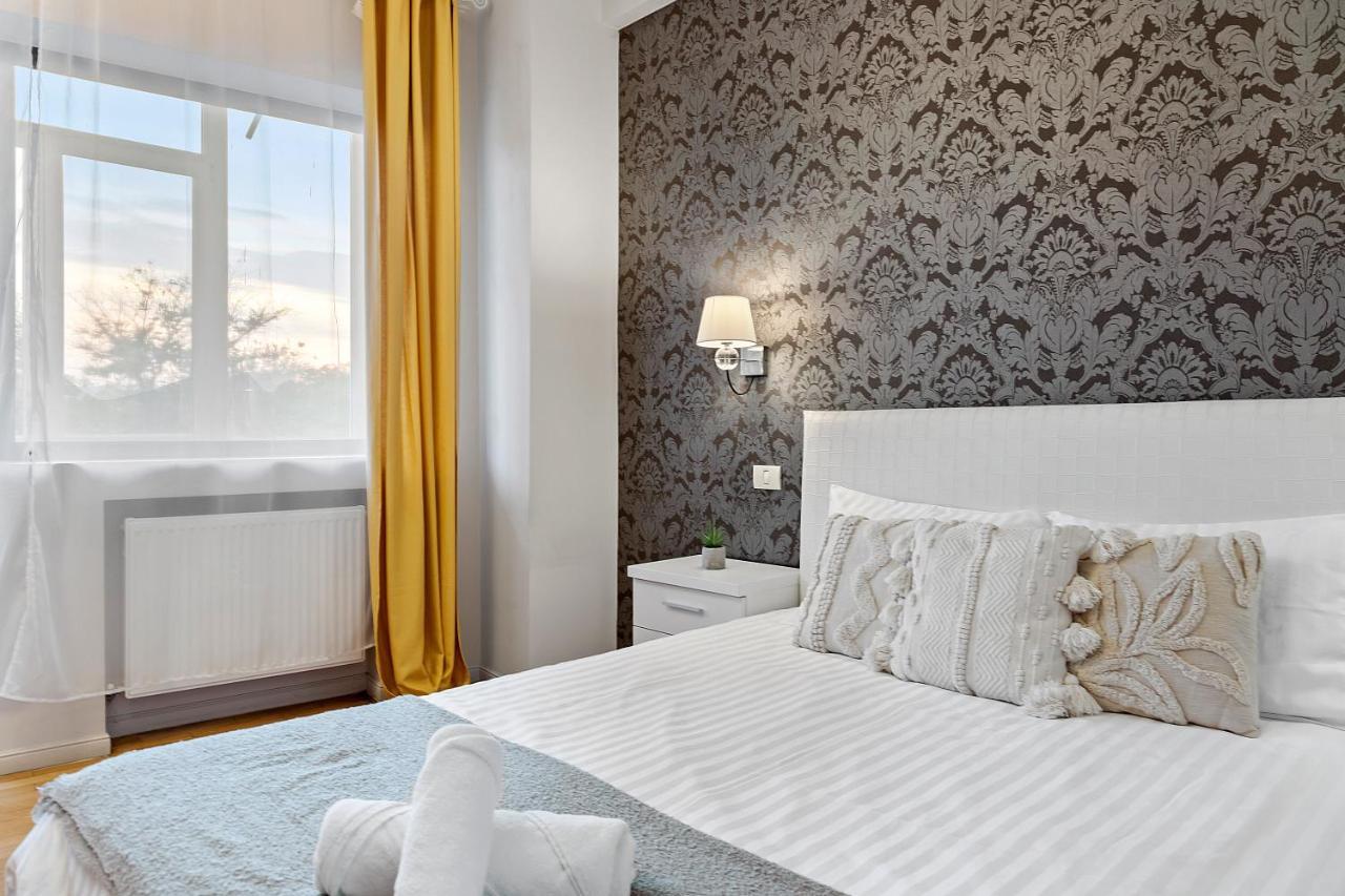 City Heart Retreat Elegant Apartment Bukareszt Zewnętrze zdjęcie