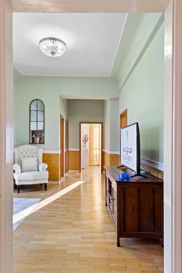 City Heart Retreat Elegant Apartment Bukareszt Zewnętrze zdjęcie