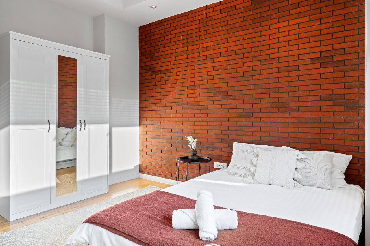 City Heart Retreat Elegant Apartment Bukareszt Zewnętrze zdjęcie